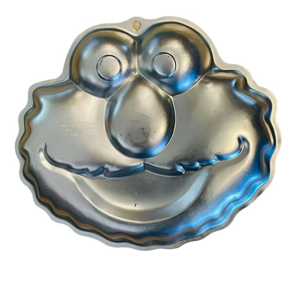 Wilton Industries Cookie Monster Cake Pan 2002 Sesame Street - Picture 3 of 3